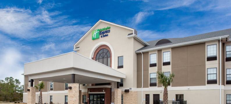 智选假日套房酒店莫尔黑德城(Holiday Inn Express & Suites MOREHEAD CITY by IHG)图片