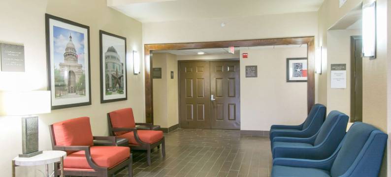 奥斯汀西北湖岸线舒适套房酒店(Comfort Suites Austin NW Lakeline)图片