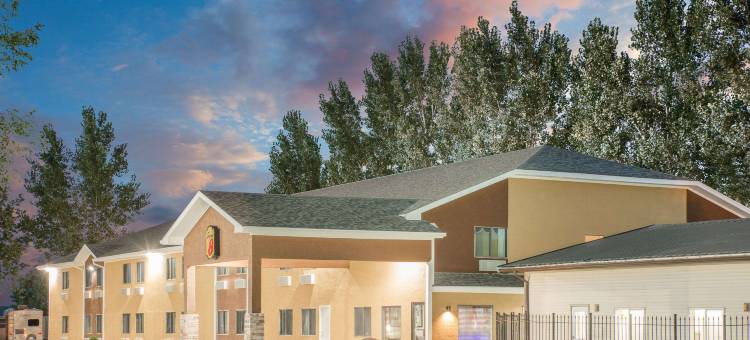 韦伯斯特城温德姆速8酒店(Super 8 by Wyndham Webster City IA)图片