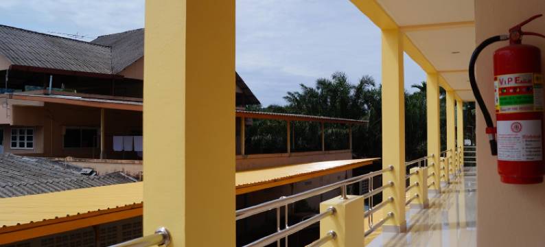 拉廊吉拉欣公寓(Jirasin Hotel & Apartment)图片