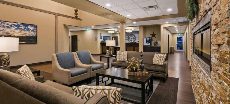 拉孔布贝斯特韦斯特优质套房酒店(Best Western Plus Lacombe Inn  Suites)图片