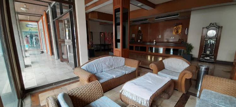 萨曼尼永酒店(Samainiyom Hotel)图片
