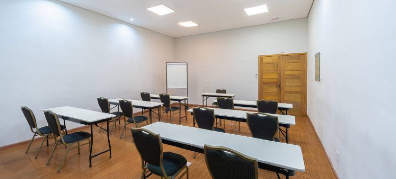 法鲁陶巴特酒店(Faro Hotel Taubaté)图片