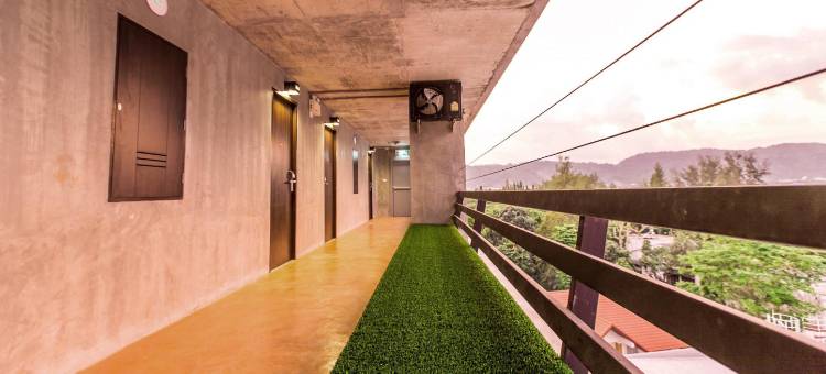 B2普吉岛精品经济酒店(B2 Phuket Boutique & Budget Hotel)图片