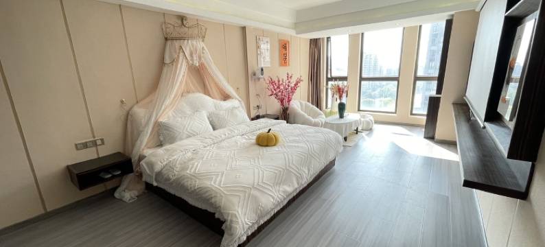 美居轻奢公寓(百安北路分店)图片