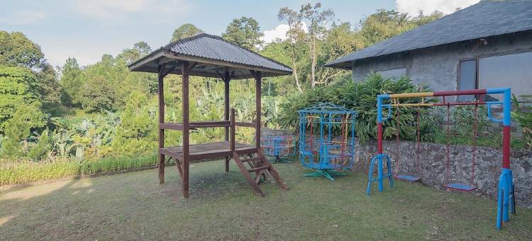 RedDoorz Premium @ Fafa Hills Resort Puncak图片