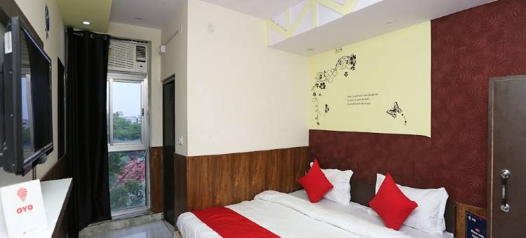 OYO 15994 Hotel Bullet Inn & Lounge图片