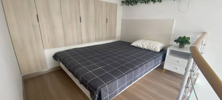 倩倩是个好房东公寓(长宁路1号分店)图片