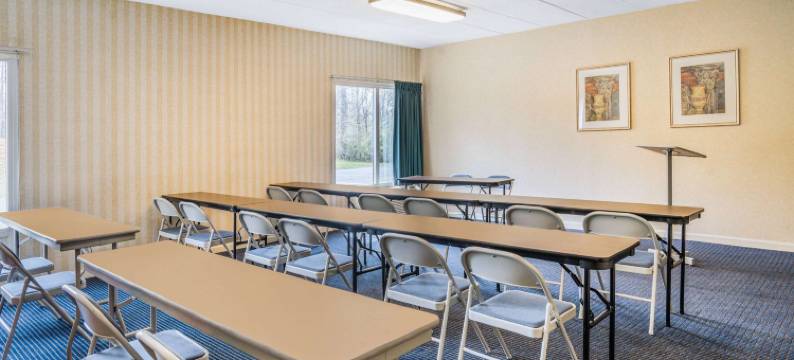 沃伦顿呗盟套房酒店(Baymont by Wyndham Warrenton)图片