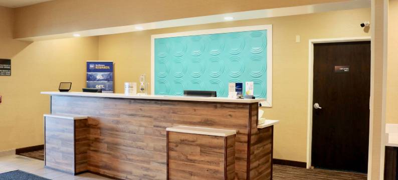 福斯托里亚贝斯特韦斯特套房酒店(Best Western Fostoria Inn  Suites)图片