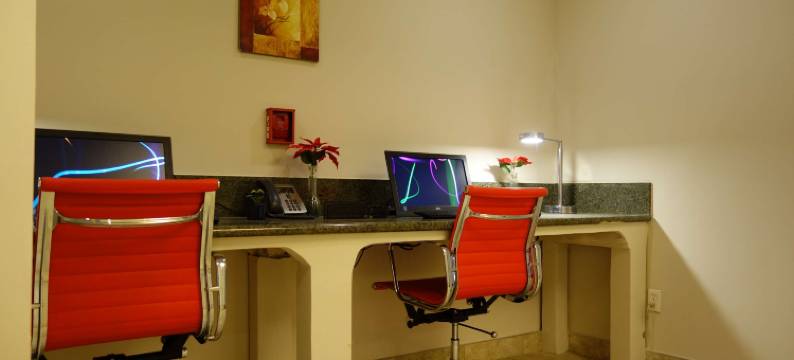 萨克拉门托华美达酒店(Ramada by Wyndham Sacramento)图片