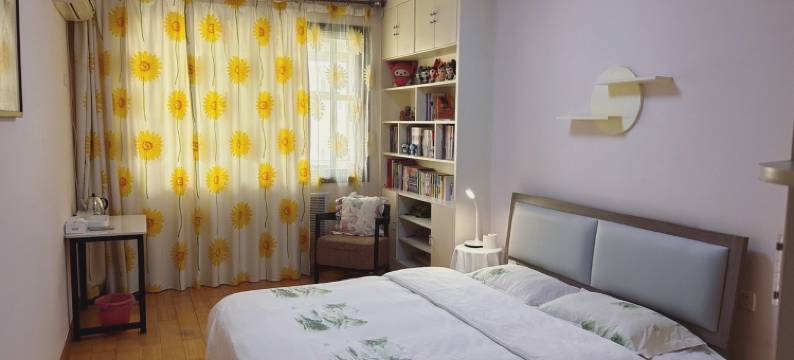 瞰海品茶公寓(胶南路分店)图片