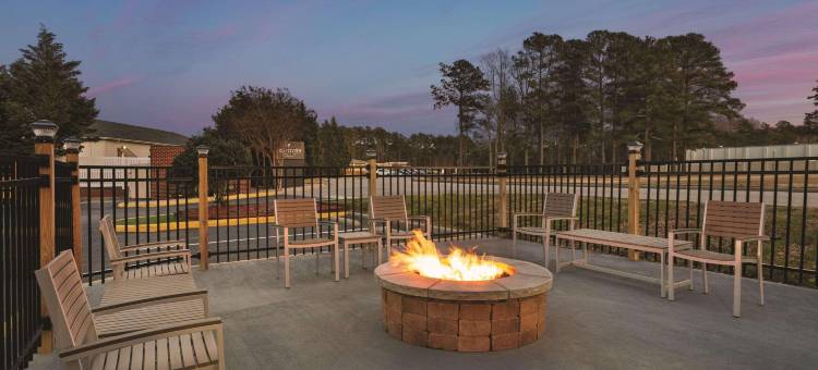 彼得斯堡丽怡酒店(Country Inn & Suites by Radisson, Petersburg, VA)图片