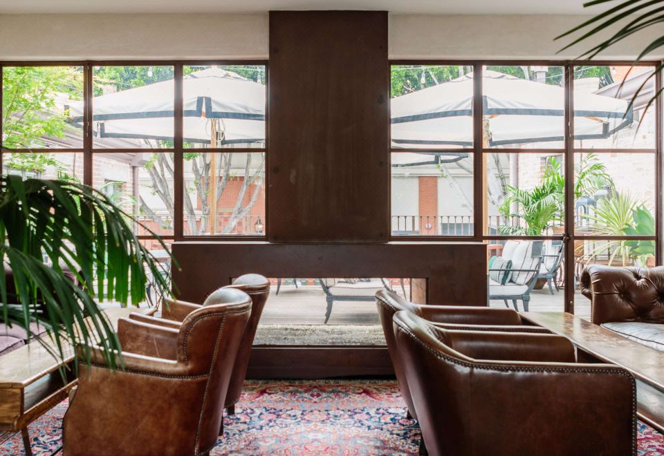 Granada Hotel & Bistro Hotel Overview