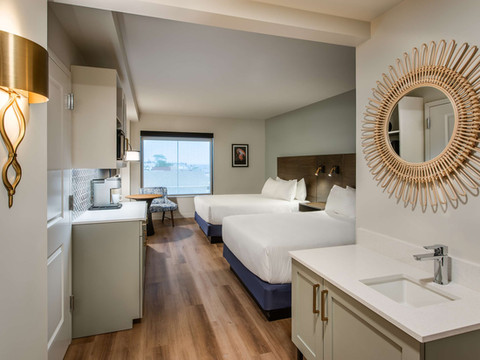 海岸雷霍博斯海滩希尔顿启缤精选酒店