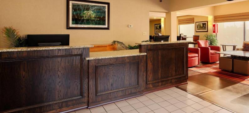 林奇堡大学附近罗德威旅馆(Rodeway Inn Lynchburg Near University)图片