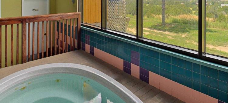 特立尼达品质酒店(Quality Inn Trinidad)图片