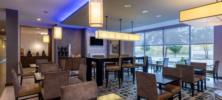 摩根敦拉昆塔温德姆套房酒店(La Quinta Inn & Suites by Wyndham Morgantown)图片