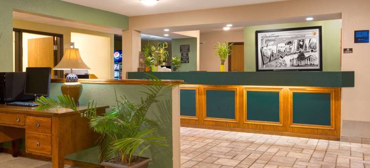 林奇堡温德姆速8酒店(Super 8 by Wyndham Lynchburg VA)图片