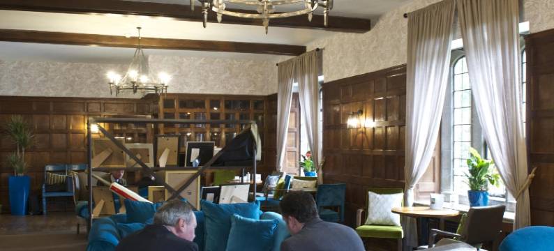 斯通豪斯苑酒店(Stonehouse Court Hotel - A Bespoke Hotel)图片