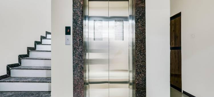 Hotel O White Villa图片