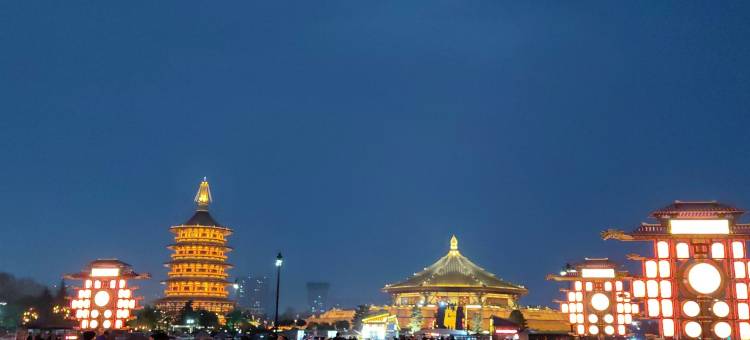 隐悦景区民宿(莲花寺街分店)图片