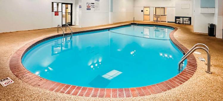 圣保罗明尼阿波利斯途中品质酒店(Quality Inn St. Paul-Minneapolis-Midway)图片