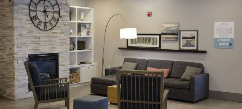 丽笙乡村套房酒店-纽约州乔治湖昆斯伯里(Country Inn & Suites by Radisson, Lake George Queensbury, NY)图片