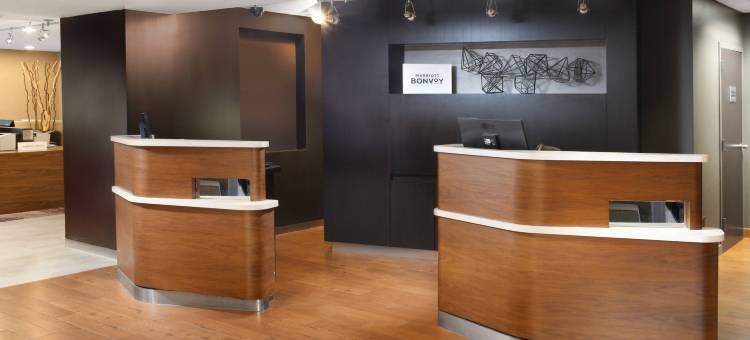 达拉斯拉斯科琳娜万怡酒店(Courtyard Dallas Las Colinas)图片