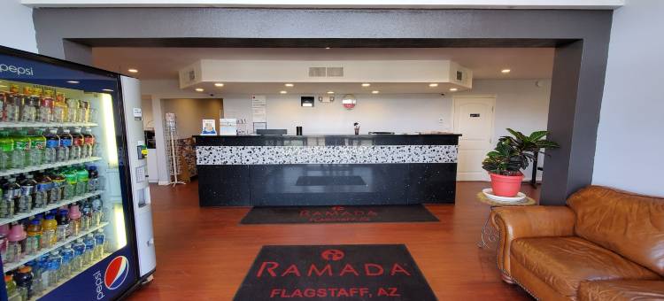 费拉格尔斯塔夫东温德姆华美达酒店(Ramada by Wyndham Flagstaff East)图片