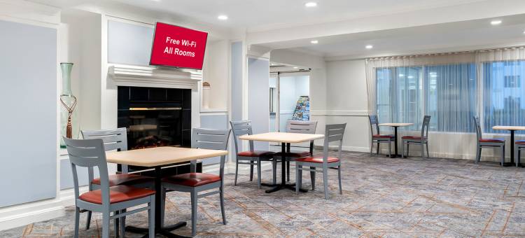 红屋顶旅馆奥本希尔斯(Red Roof Inn Auburn Hills)图片