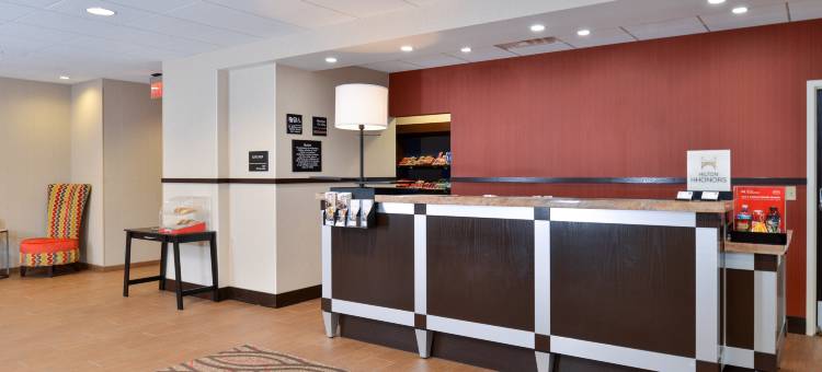 希尔顿欢朋套房酒店-匹兹堡加利福尼亚大学(Hampton Inn & Suites California)图片