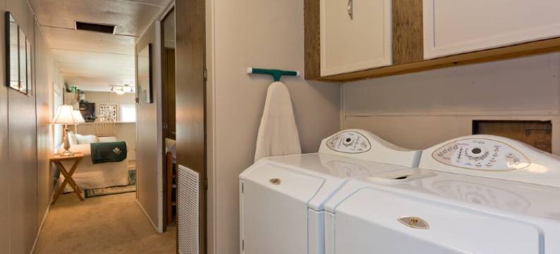 Private Beach Access on private trail offers Seclusion, comfort and intimacy.图片