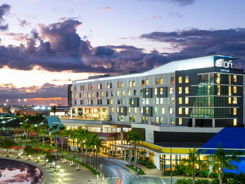 圣胡安雅乐轩酒店