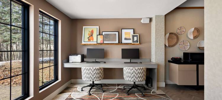 贝斯特韦斯特弗里蒙特/安哥拉I-80/90收费公路酒店(SureStay Plus by Best Western Fremont I-69)图片