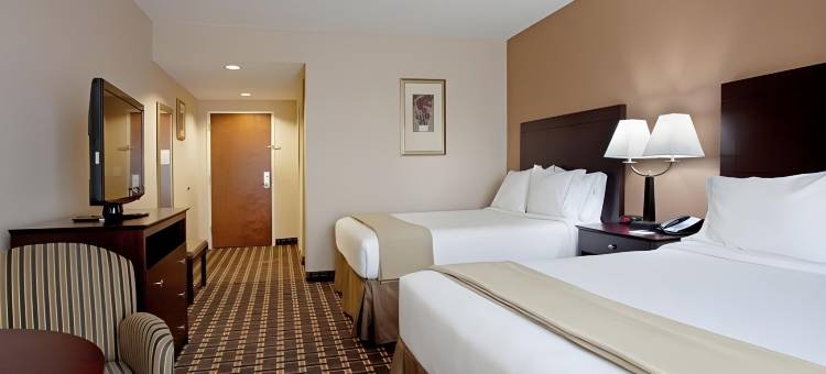 Holiday Inn Express 彭布罗克(Holiday Inn Express Pembroke)图片