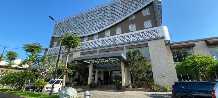 科洛帕金大酒店(Grand Kolopaking Hotel)图片