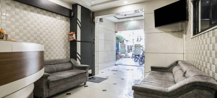 SK酒店(FabHotel SK - Nr Rajkot Municipal Corporation, Central Zone 120M)图片