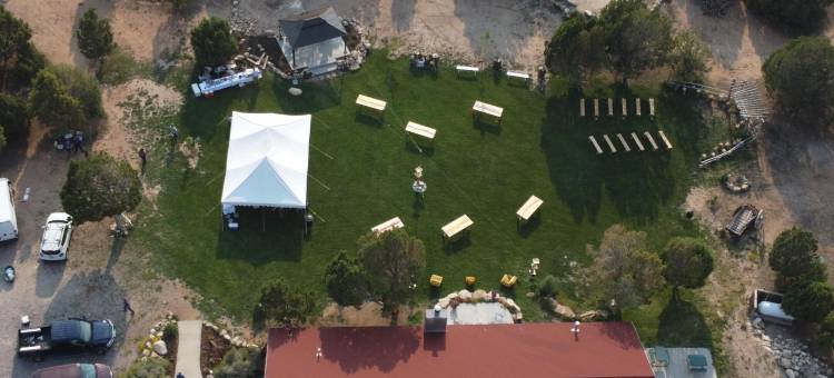 风行者家园的蒂潘诺戈斯#1牧场小屋(Ranchette Ponderosa - the Timpanogos #1 at Wind Walker Homestead)图片