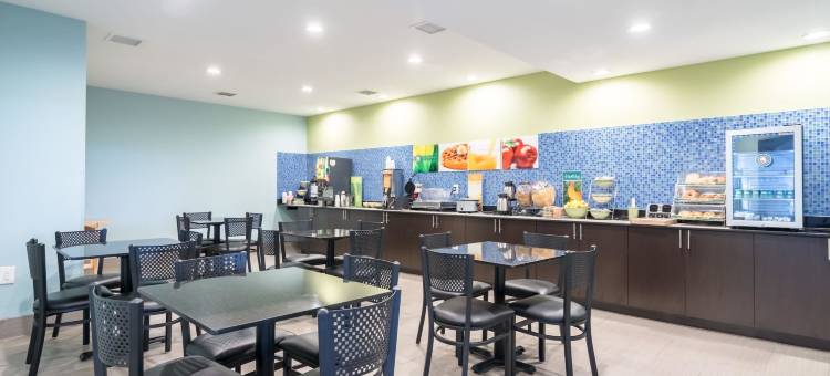 阿尔玛 - 史密斯堡东北区品质酒店及套房(Quality Inn & Suites Alma - Fort Smith Northeast)图片