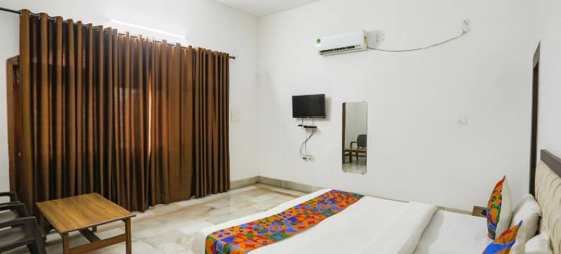 Fabexpress Prashansa 宫殿(Via Prashansa Palace - Nr Banaras Railway Station)图片