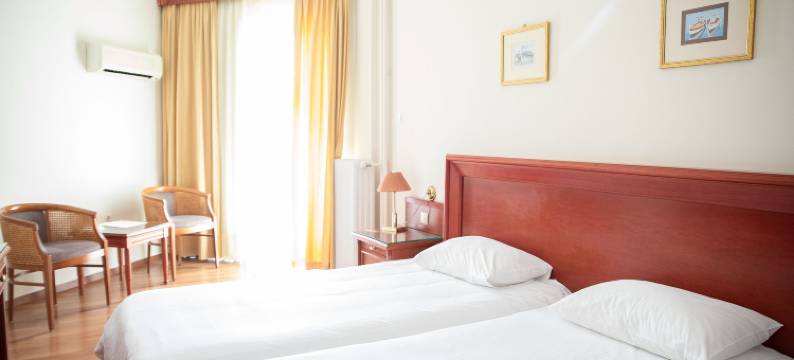 扎奇酒店(Tzaki Hotel & Restaurant Patras)图片