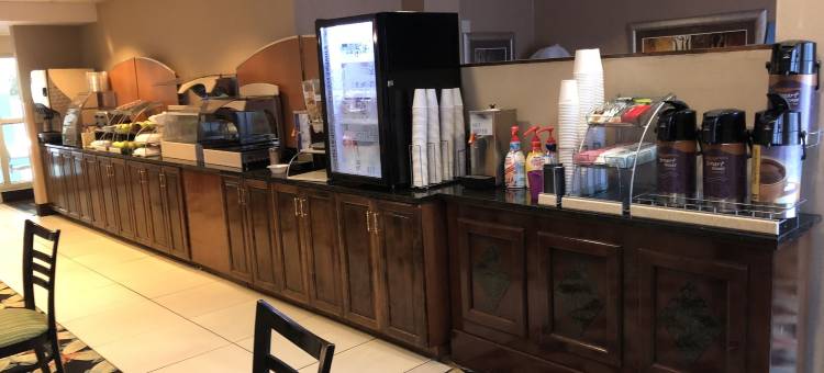 默里尔斯因莱特丽怡酒店(Country Inn & Suites by Radisson, Murrells Inlet, SC)图片
