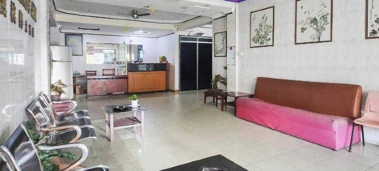 丹戎槟榔劳特再也酒店(Hotel Laut Jaya Tanjung Pinang RedPartner)图片