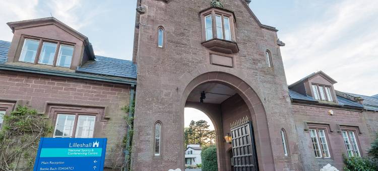 利勒夏尔国民运动及会议中心酒店(Lilleshall House & Gardens and Lilleshall National Sports Centre)图片