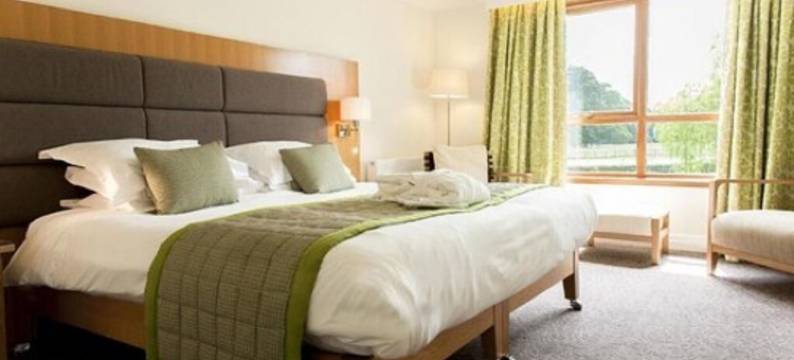 钱普尼斯森林小湖酒店(Champneys Forest Mere)图片