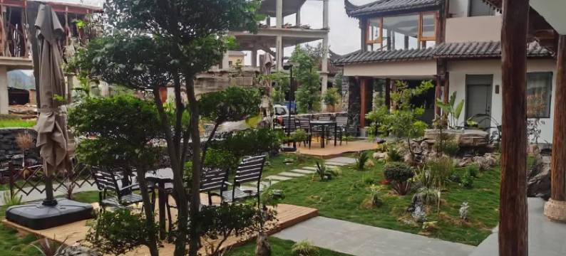 普者黑芃程雅居(情人桥店)图片