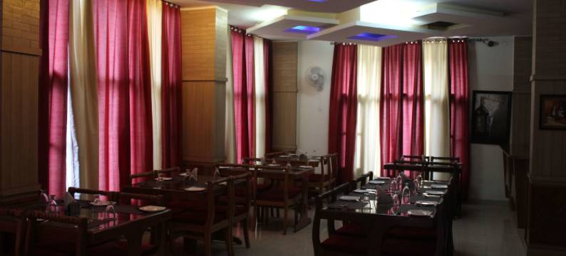 坎德穆希度假村(Chandermukhi Resorts)图片