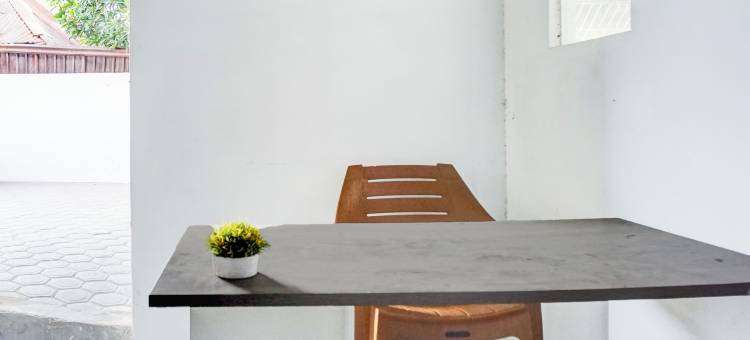 OYO 94768 阿尔哈姆拉旅馆(OYO 94768 Al-hamra Guest House)图片