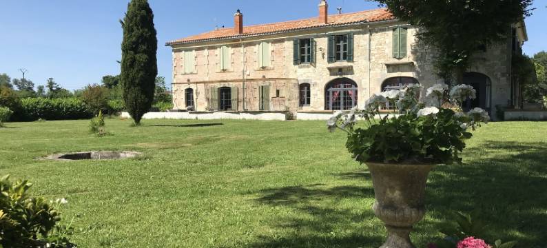 两个不聪明的别墅(Villa 2 Pas Sages)图片